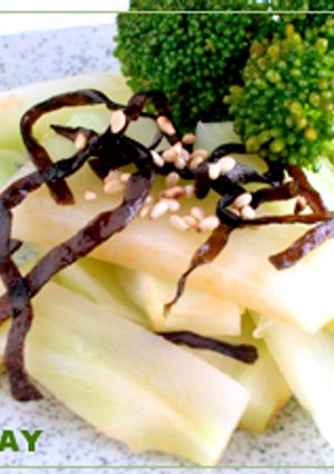 ブロッコリーの芯のこぶ和え-レシピのメイン写真