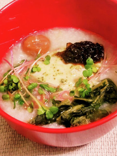 雑炊風バジルチキン野沢菜梅干桜貝割れお粥-レシピのメイン写真