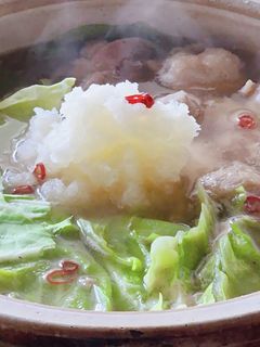 食材3つ☆炙り鶏鍋☆みぞれ鍋キャベツ大根-レシピのメイン写真