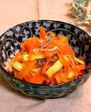 金時にんじんと油揚げの炒め物