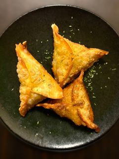 【パリパリ食感!】餃子の皮で簡単サモサ風-レシピのメイン写真