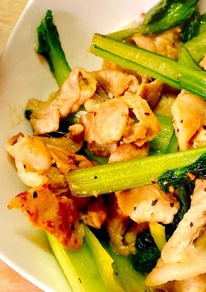 小松菜と豚肉のバター醤油炒め-レシピのメイン写真
