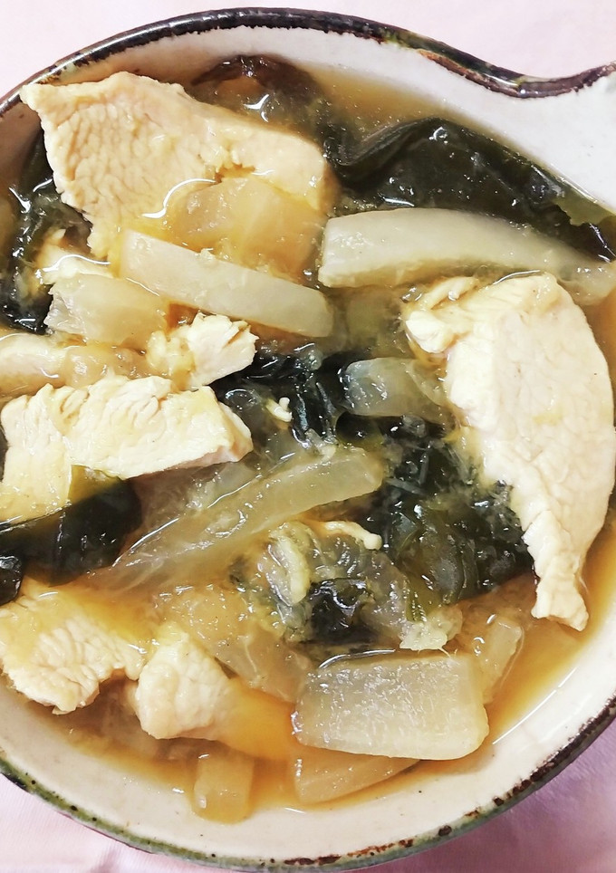 鶏むね肉と 大根 ワカメの 中華スープ♬-レシピのメイン写真