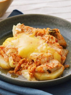 鶏むね肉とじゃがいものキムチチーズ焼き-レシピのメイン写真