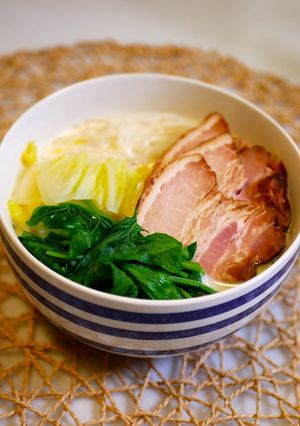 豆乳で仕上げる濃厚インスタントラーメン-レシピのメイン写真