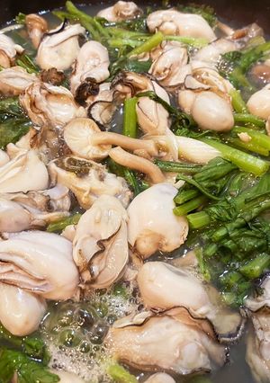 簡単!牡蠣と家にある野菜で酒蒸し-レシピのメイン写真
