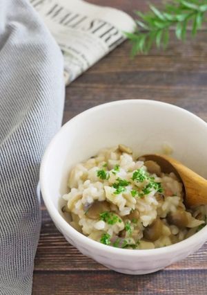 レンジでしめじとベーコンのリゾット 夜食-レシピのメイン写真