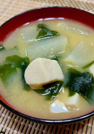 かぶと豆腐とわかめのお味噌汁-レシピのメイン写真