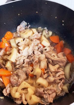 豚肉とれんこんと人参のうま煮-レシピのメイン写真