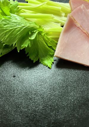 セロリとハムのサラダ-レシピのメイン写真