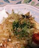 千切りキャベツの焼きそばソース炒め