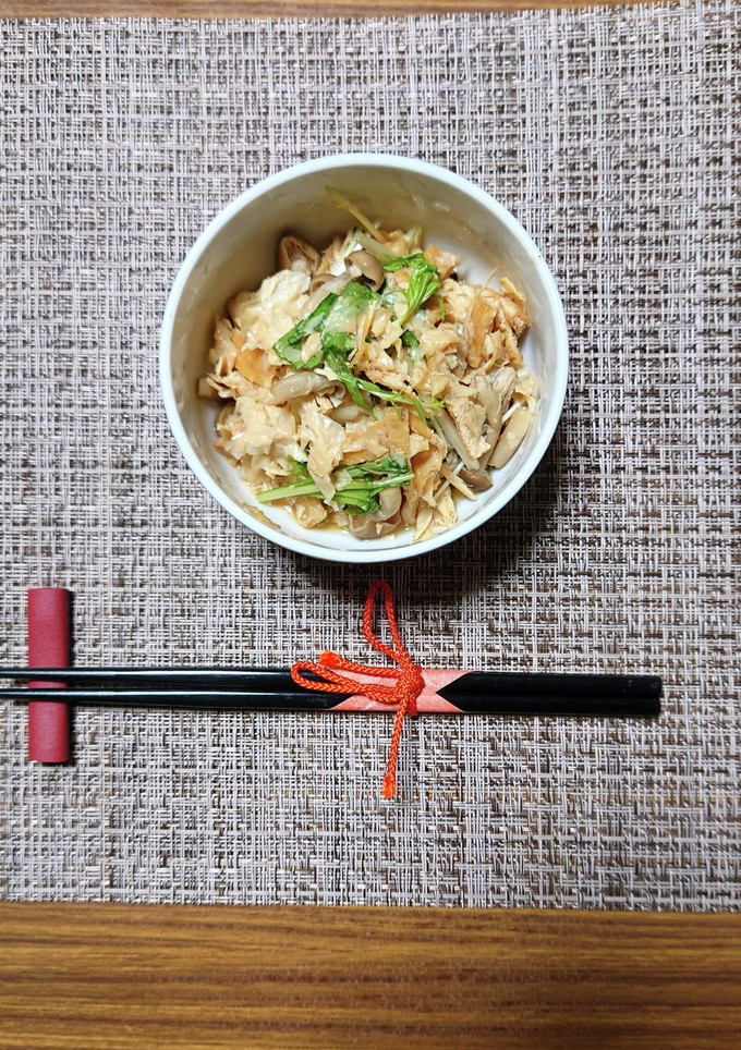 ヨウサマの減塩しめじと湯葉和え(京都風）-レシピのメイン写真