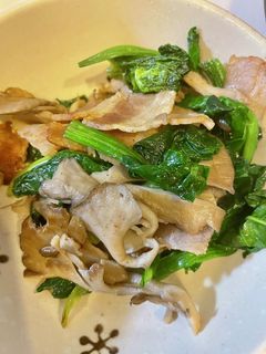 ほうれん草と舞茸の醤油炒め-レシピのメイン写真