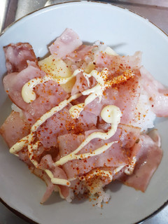 とっても簡単★ベーコンチーズマヨ七味丼-レシピのメイン写真