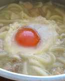 【 鶏もも肉のガーリックスープうどん 〗