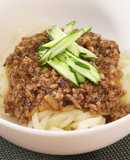 簡単肉味噌のジャージャーうどん