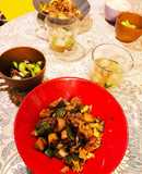 ジャガ芋豚角切りの甜麺醤炒めと大根スープ