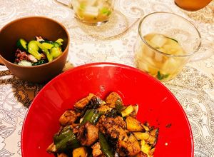 ジャガ芋豚角切りの甜麺醤炒めと大根スープ-レシピのメイン写真