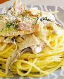 干しきのこの旨味たっぷりなクリームパスタ