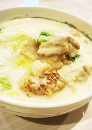 白菜と鶏モモ肉のコンソメミルク煮-レシピのメイン写真