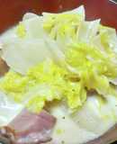 白菜とベーコンの牛乳たっぷりスープ