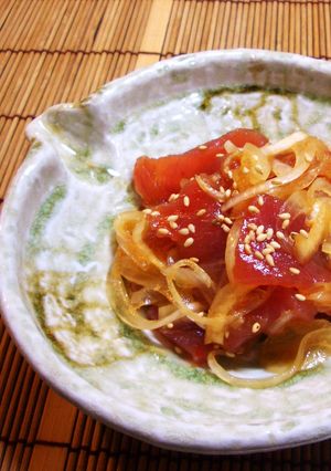 マグロと新玉ねぎのピリ辛和え-レシピのメイン写真