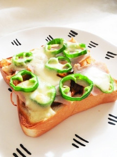 味噌ピザトースト-レシピのメイン写真