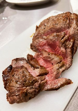 牛もも肉☆簡単！しっとりローストビーフ-レシピのメイン写真