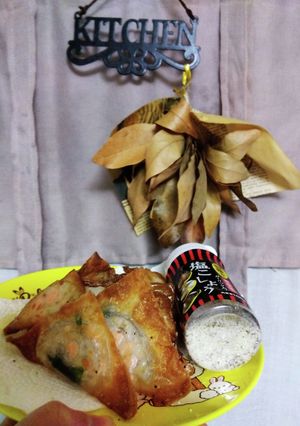Ren.ren.レンコンたらこワンタン揚-レシピのメイン写真