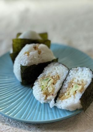 かき揚げ（天ぷら）で！　天むすおにぎり-レシピのメイン写真