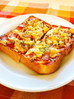 ピザ風トースト-レシピのメイン写真