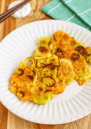 ほんのりスパイシー♡長ねぎのチーズチヂミ-レシピのメイン写真