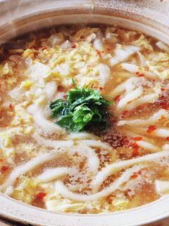 5分de旨辛ツナ玉白菜うどん鍋☆夜食-レシピのメイン写真