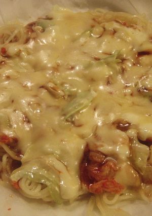焼きそばピザ-レシピのメイン写真