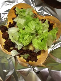 餃子の皮でタコスピザ-レシピのメイン写真