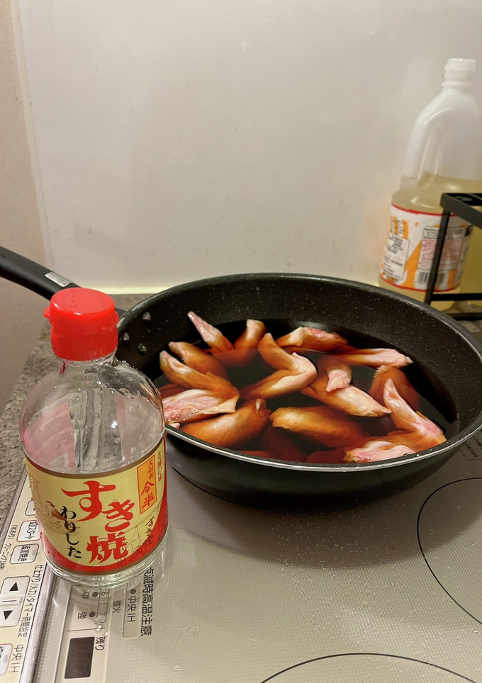 すき焼きのタレだけで作る手羽先煮！-レシピのメイン写真