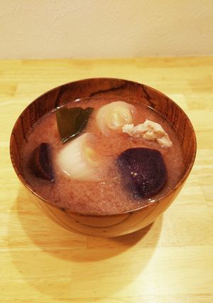 ねっとりホクホク紫芋の味噌汁-レシピのメイン写真