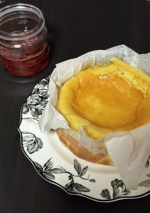 サワークリームを使うチーズケーキ-レシピのメイン写真