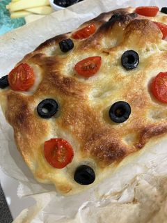 毎日食べたい!こねない簡単フォカッチャ-レシピのメイン写真