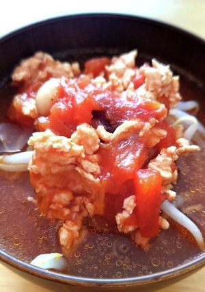 もやしとひき肉と豆のトマトスープ-レシピのメイン写真