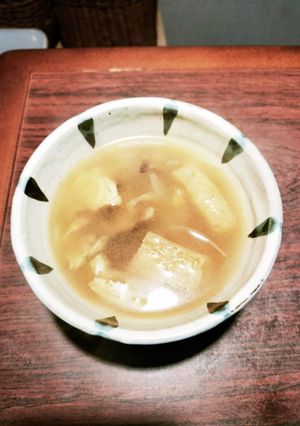 ダブルきのこと玉ねぎと揚げのお味噌汁-レシピのメイン写真