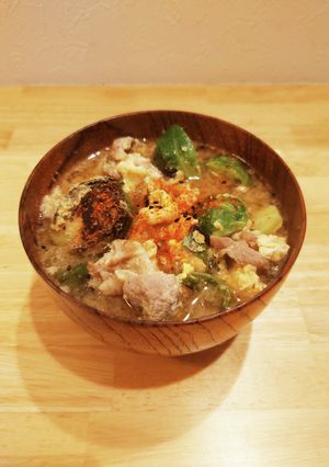 豚肉と芽キャベツの卵入り味噌汁-レシピのメイン写真