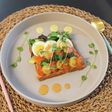サーモンアボカド野菜たっぷりスモーブロー