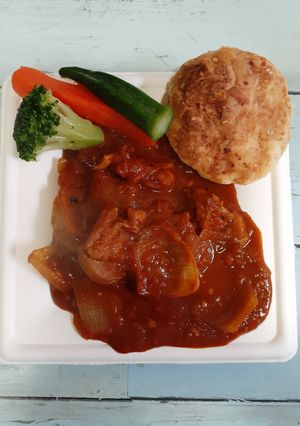 低糖質スパイスカレーと低糖大豆パン-レシピのメイン写真