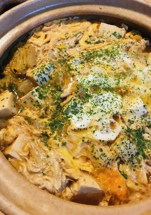 鍋の素活用●鶏肉の親子玉子鍋-レシピのメイン写真