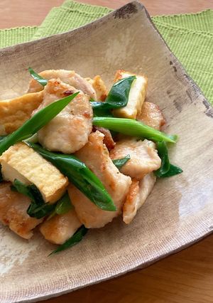 さっぱり柔らか♪鶏胸肉と厚揚げの塩炒め-レシピのメイン写真