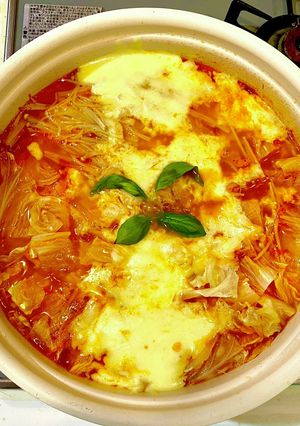 鶏肉と白菜のイタリアントマト鍋-レシピのメイン写真
