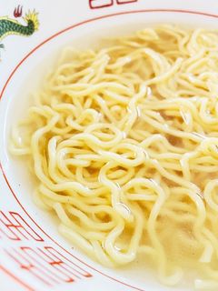 材料3つだけ!シンプル塩ラーメンスープ-レシピのメイン写真