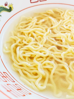 材料3つだけ!シンプル塩ラーメンスープ-レシピのメイン写真