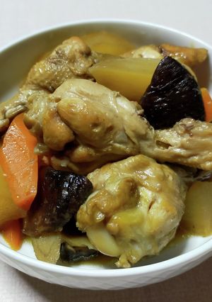 手羽元と根菜の酢醤油オイスターソース煮-レシピのメイン写真